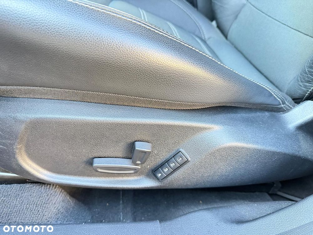 Ford Mondeo 1.6 T Platinium X Plus (Titanium) - 6