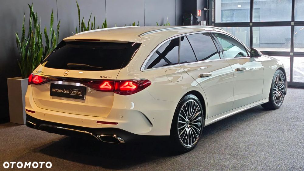 Mercedes-Benz Klasa E 300 de PHEV 4-Matic AMG 9G-Tronic - 7
