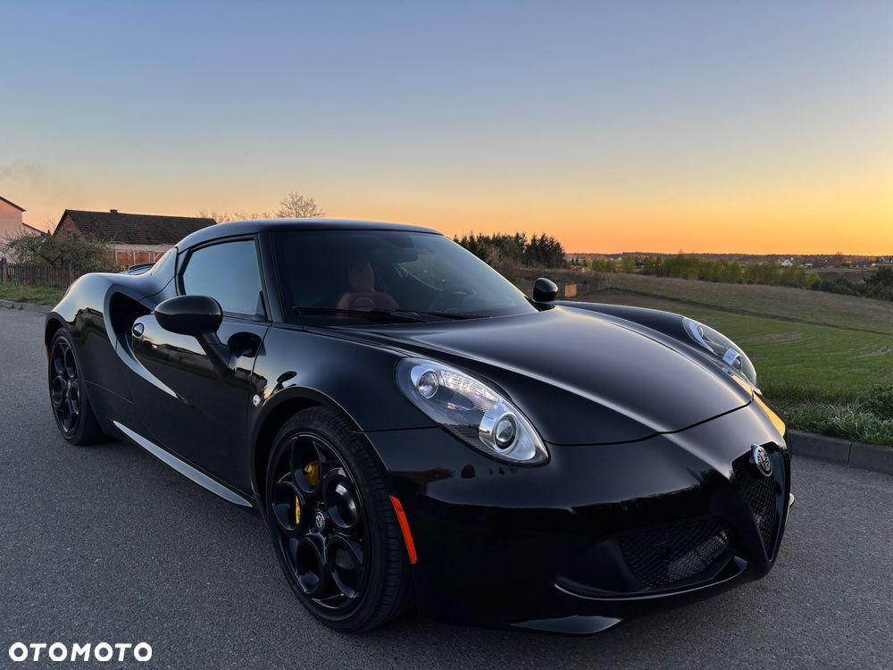 Alfa Romeo 4C - 2