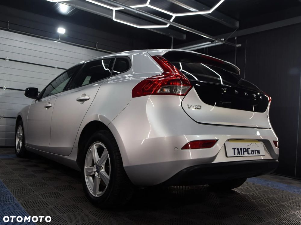 Volvo V40 - 5