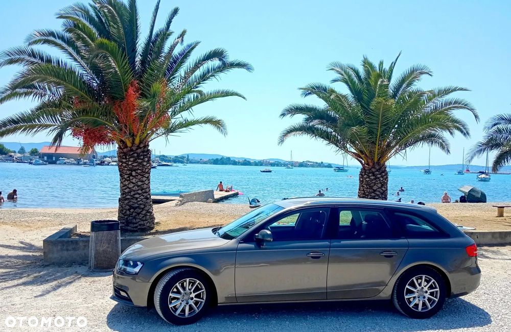 Audi A4 Avant 2.0 TDI ultra - 25