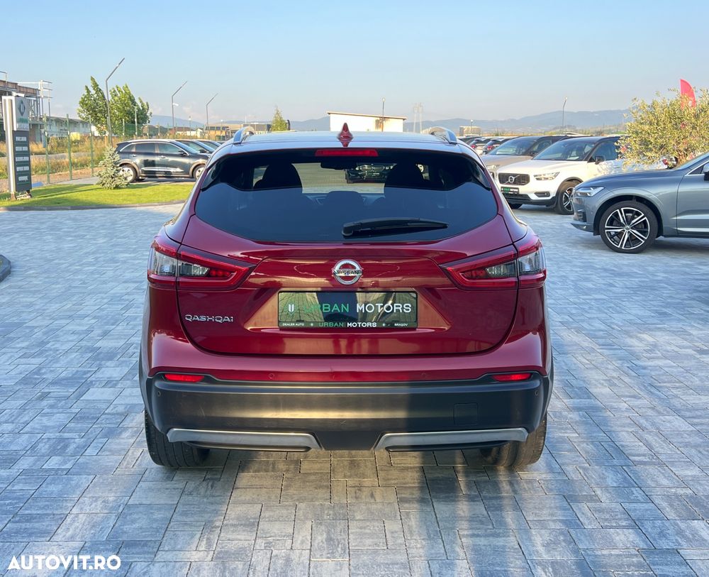 Nissan Qashqai 1.6 DCI TEKNA - 11