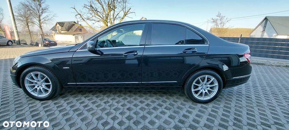 Mercedes-Benz Klasa C - 24