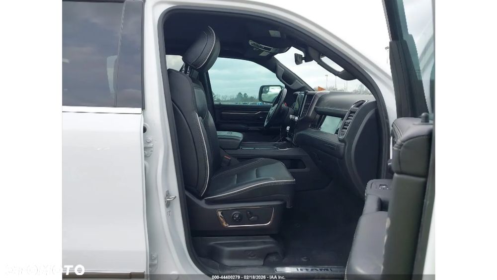 RAM 1500 - 10