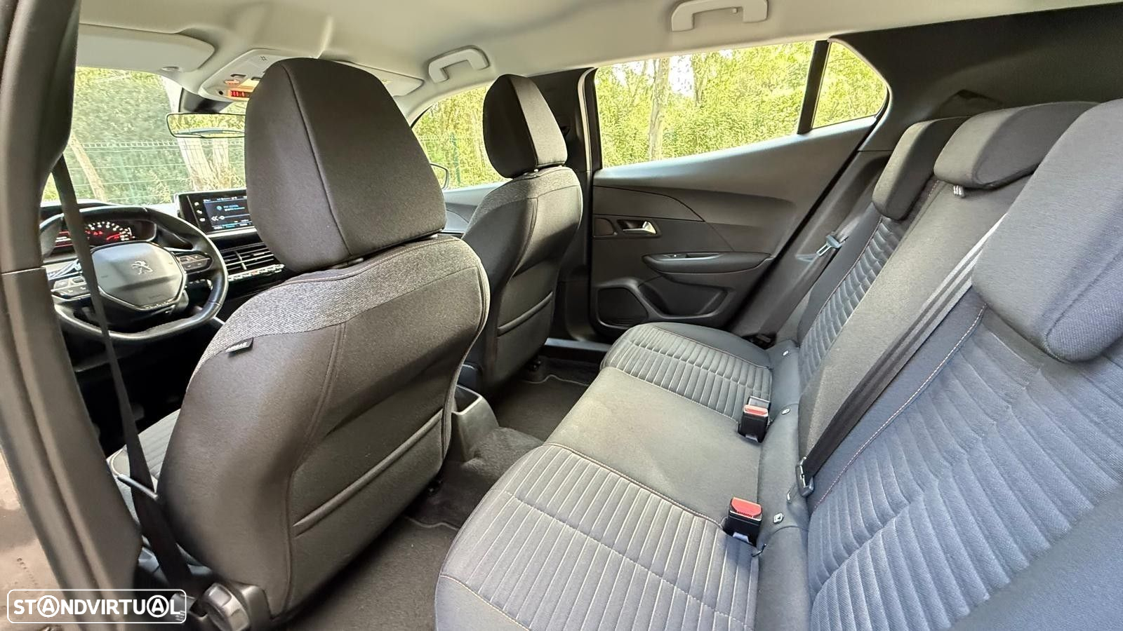 Peugeot 2008 PureTech 100 Active - 22