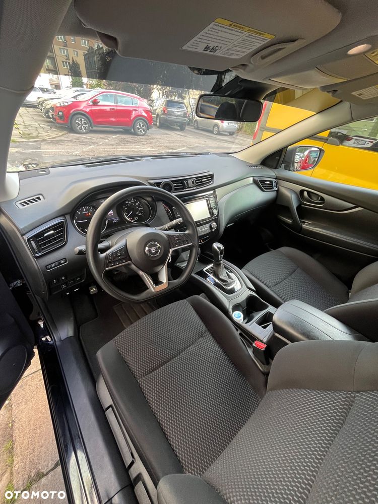 Nissan Rogue - 8