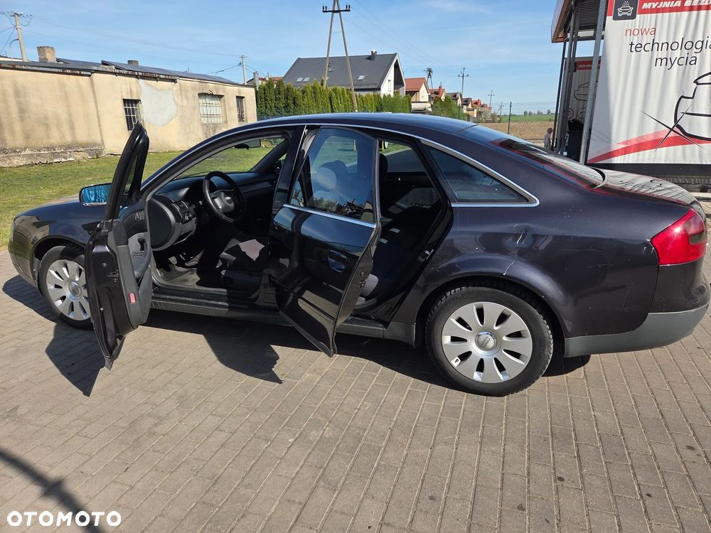 Audi A6 Limousine 1.8 - 12