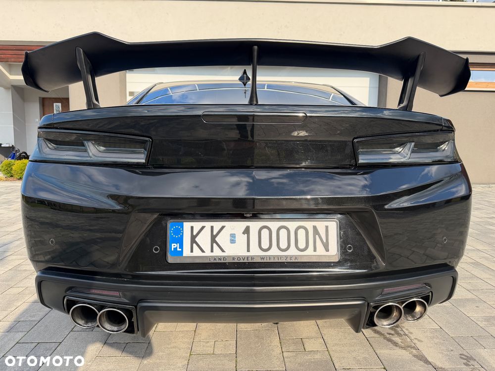 Chevrolet Camaro 6.2 V8 Coupe - 8