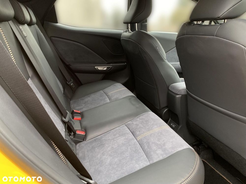 Lexus LBX 1.5 Hybrid Cool - 15