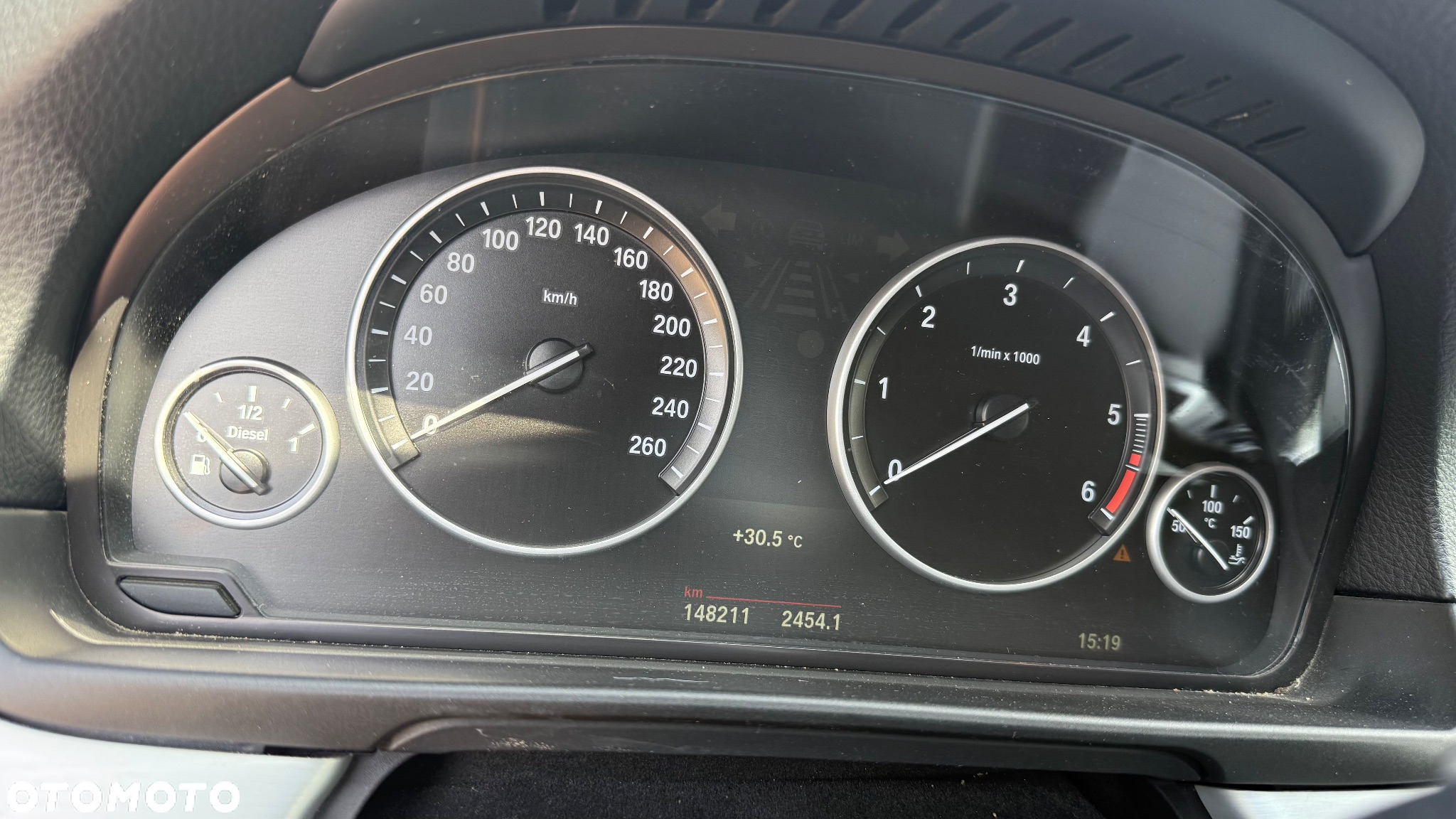 BMW Seria 5 520d xDrive Touring - 6