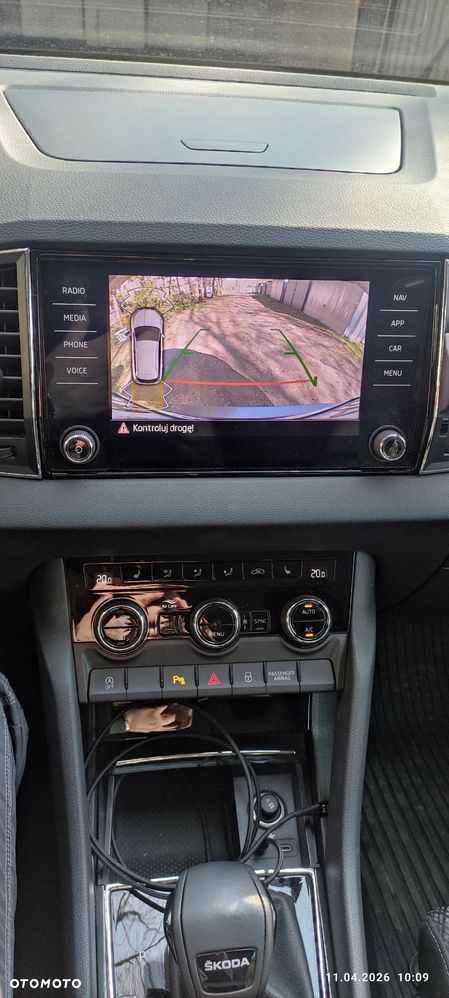 Skoda Karoq 1.5 TSI ACT Style DSG - 4