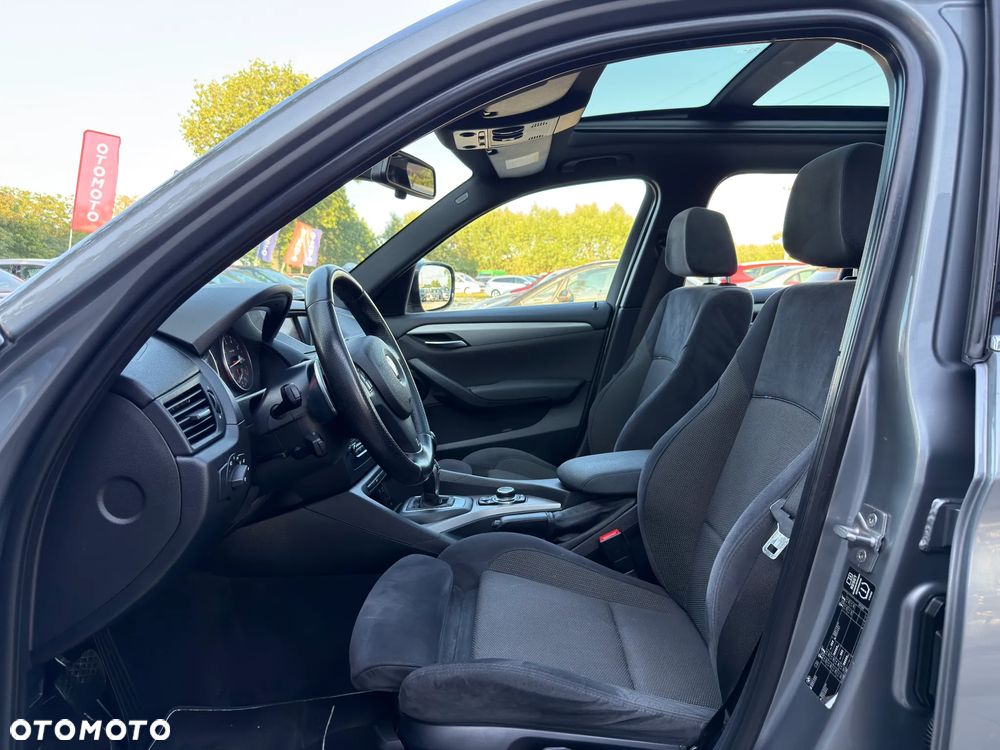 BMW X1 sDrive20i - 26