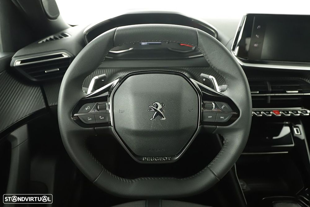 Peugeot 2008 1.2 PureTech Allure EAT8 - 15