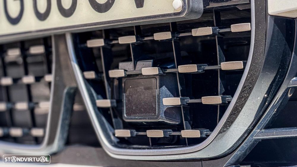 BMW i4 eDrive40 Pack Desportivo M Pro - 9