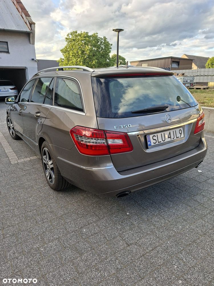 Mercedes-Benz Klasa E 350 CDI BlueEff Avantgarde - 4