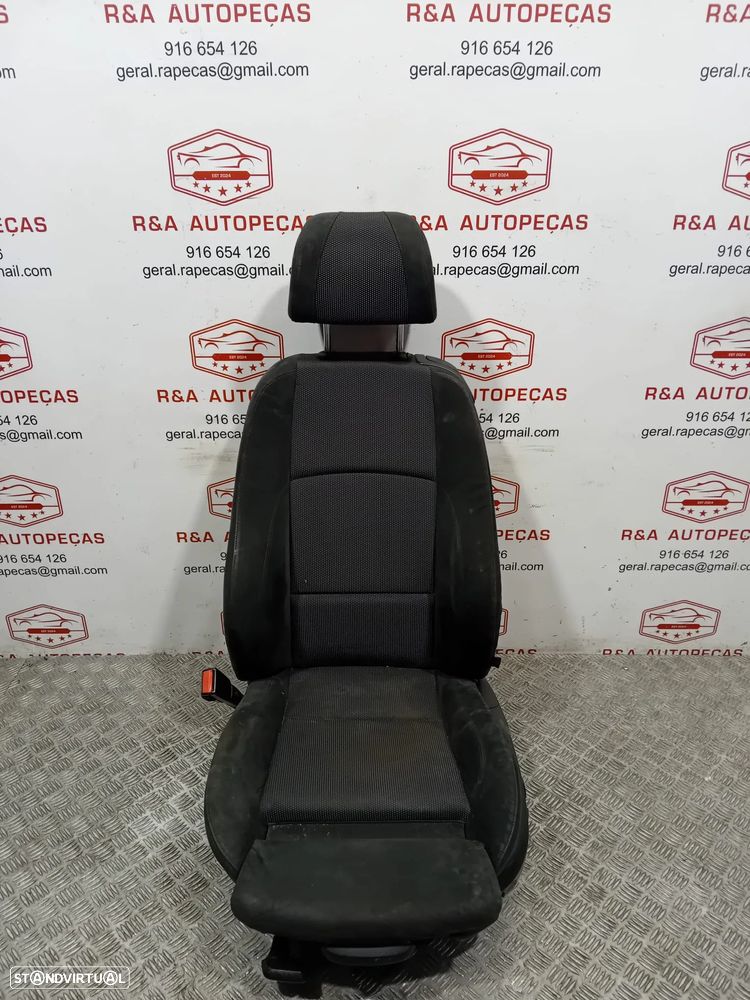 Conjunto de Bancos BMW Série 3 Coupe E92 Pack M em Alcântara Original - 12