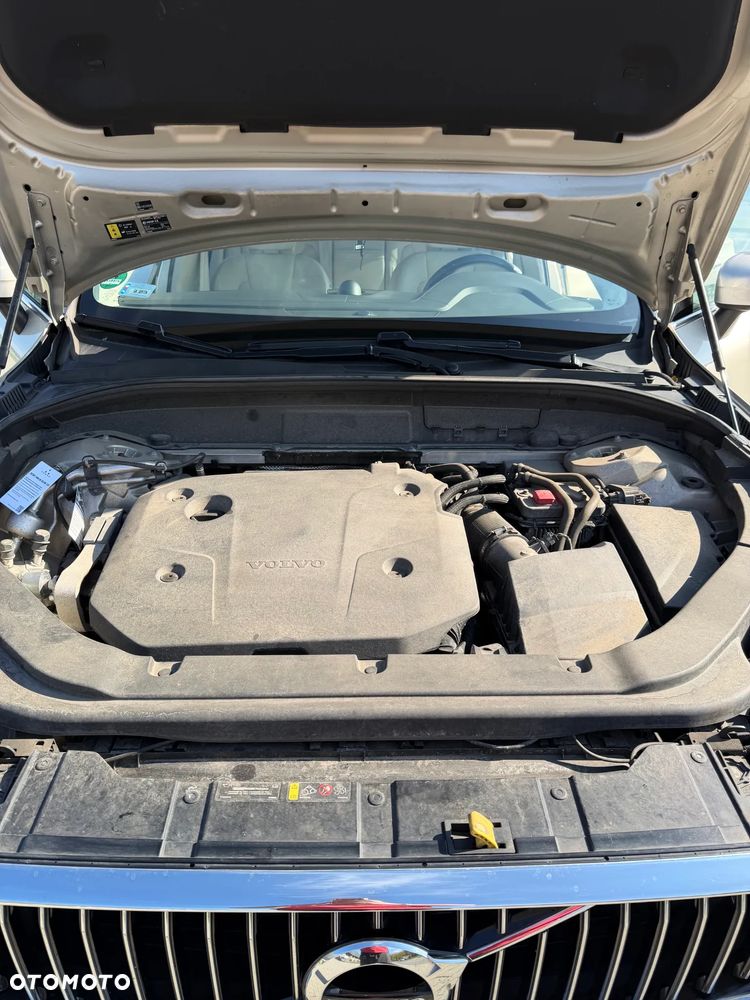 Volvo XC 60 B5 D AWD Inscription - 23