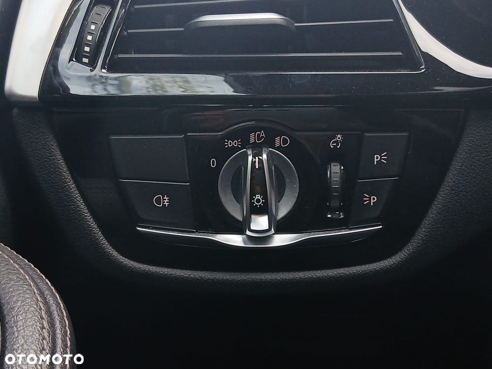 BMW Seria 5 540d xDrive mHEV M Sport sport - 21
