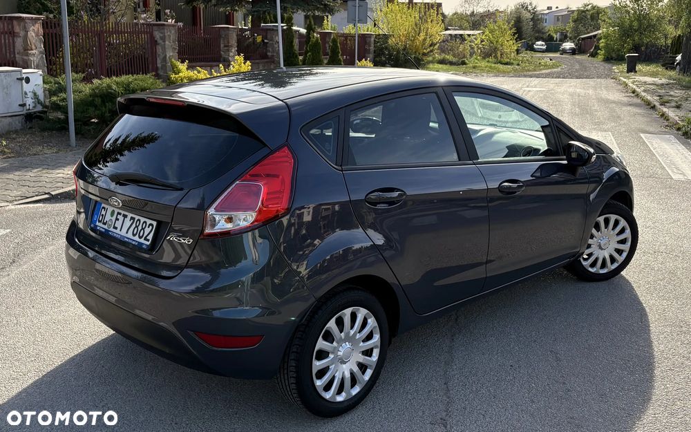 Ford Fiesta 1.25 Titanium EU5 - 9