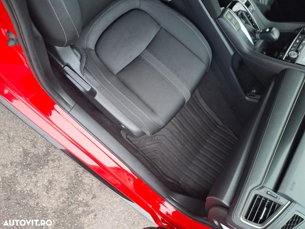 Honda Civic 1.5 VTEC Turbo CVT Sport Plus - 9