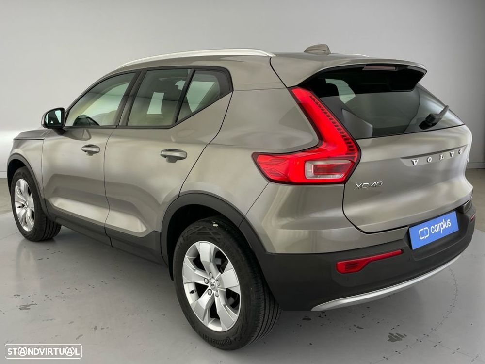 Volvo XC 40 2.0 D3 Momentum — fotografia 25