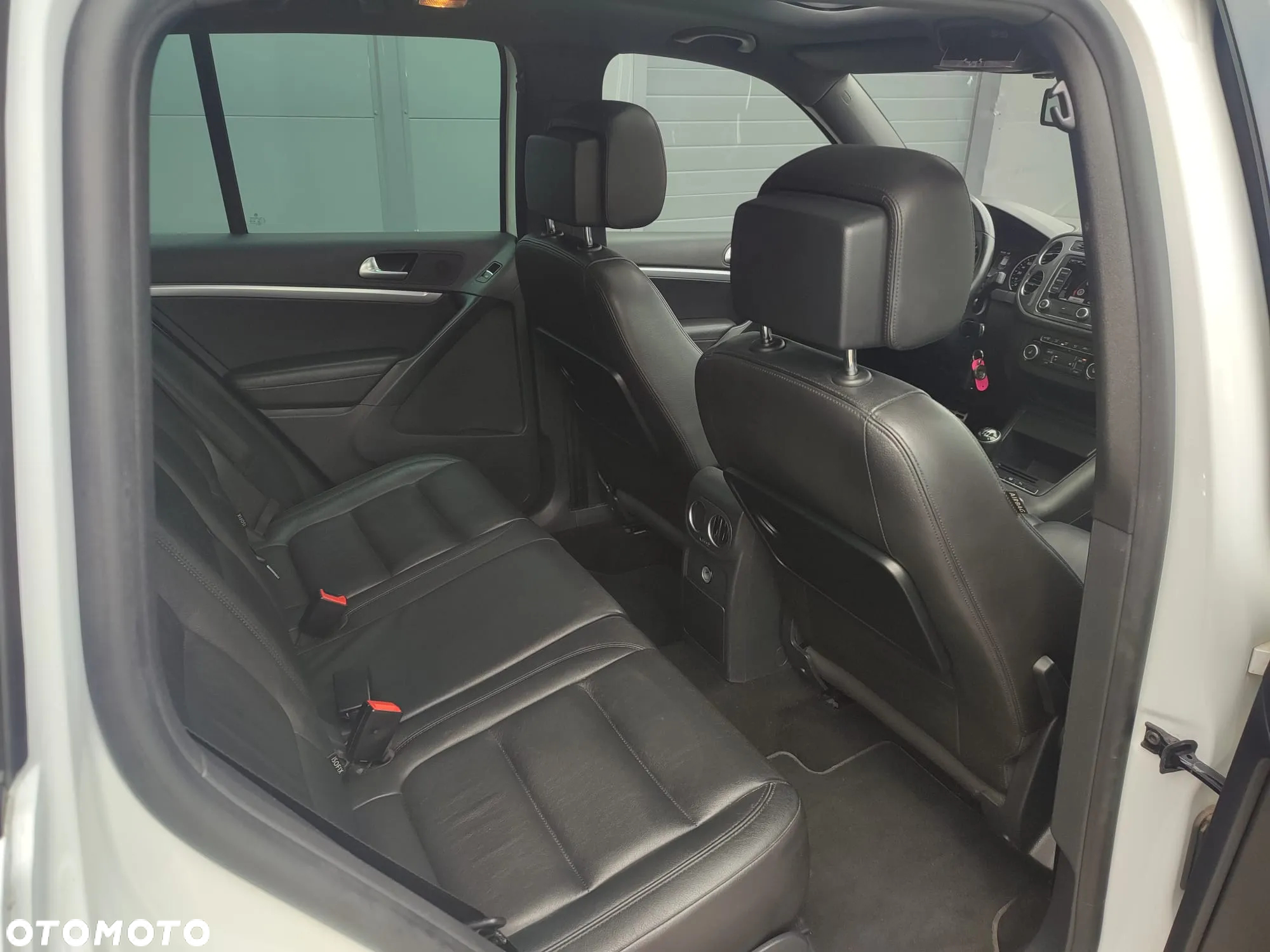 Volkswagen Tiguan 1.4 TSI 4Mot R-Style - 13