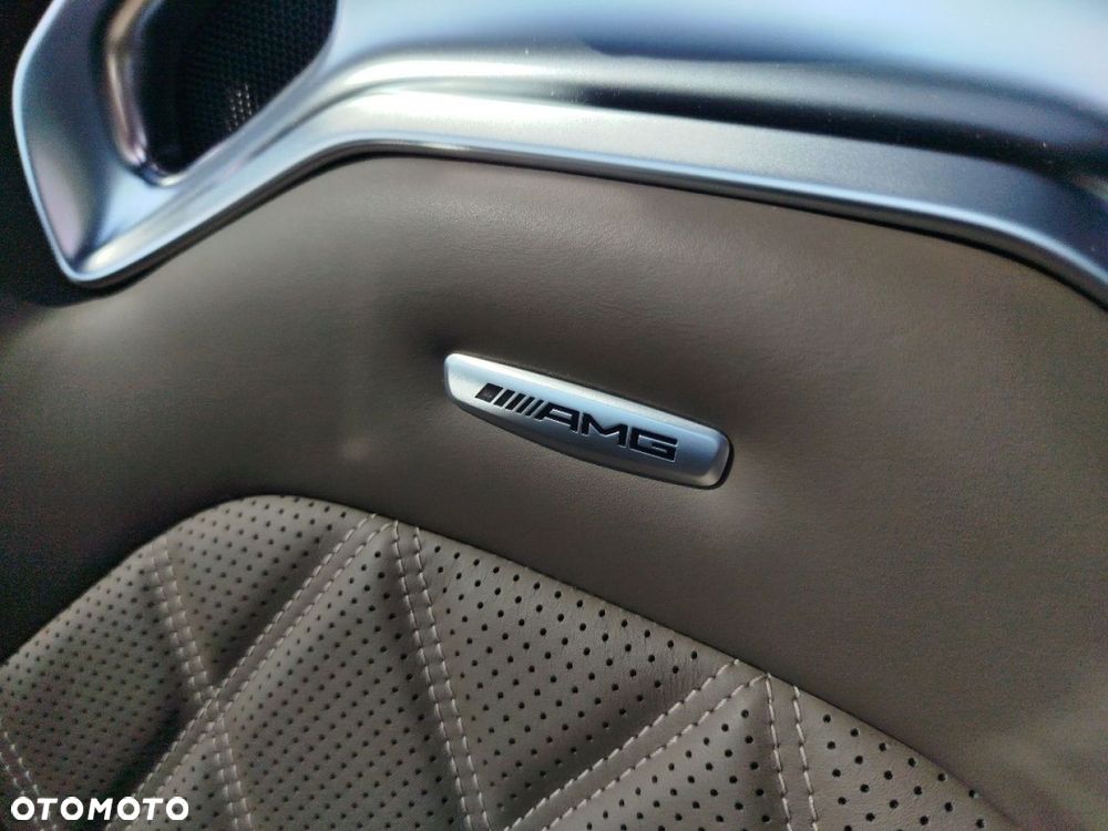 Mercedes-Benz AMG GT - 12