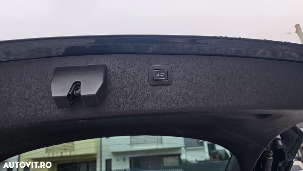 Opel Astra 1.6 BiTurbo D (CDTI) Start/Stop Innovation - 11