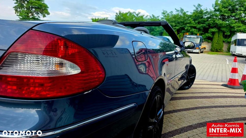 Mercedes-Benz CLK - 16