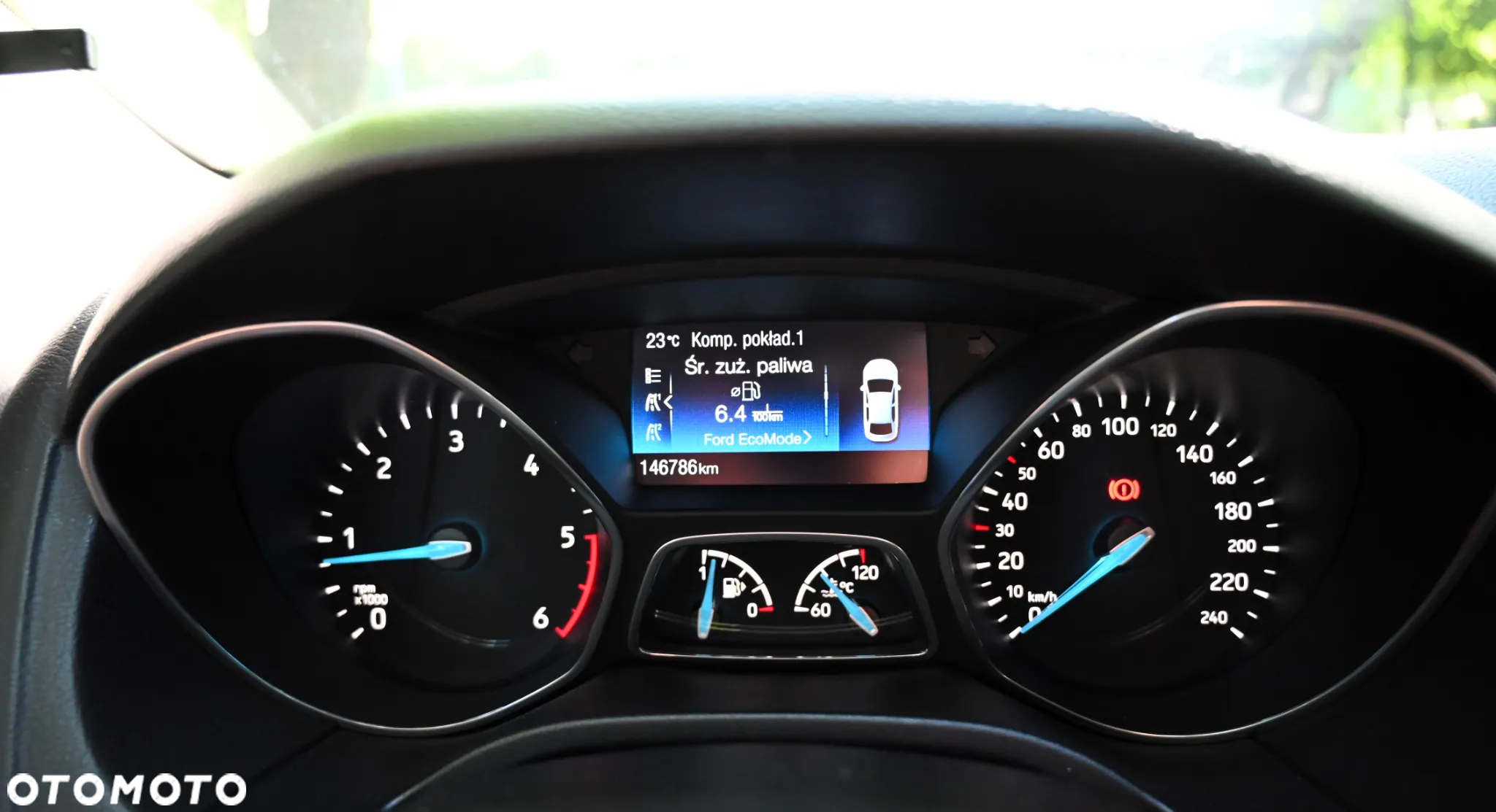 Ford Focus - 28