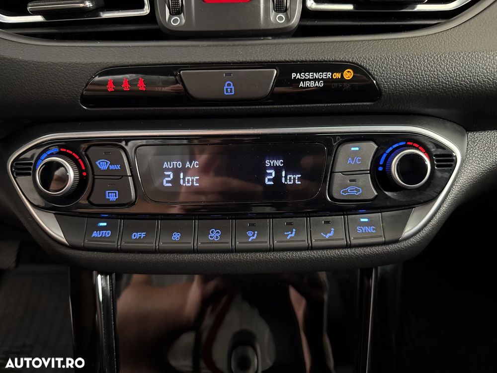 HYUNDAI i30 2024 — imagine 18