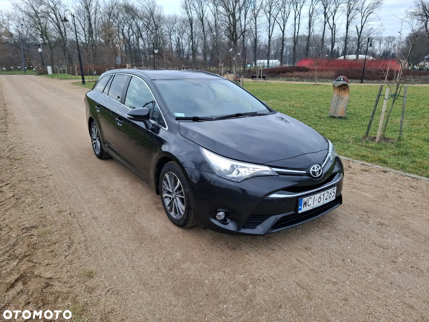 Toyota Avensis 2.0 D-4D Prestige - 2