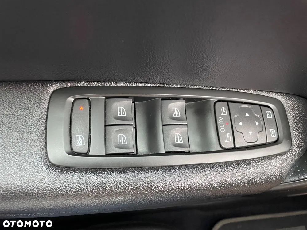 Renault Megane TCe 140 GPF BOSE EDITION - 14