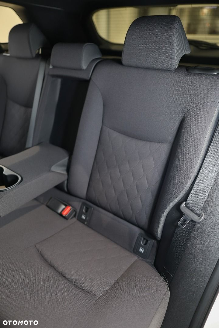 Toyota Corolla Cross - 22