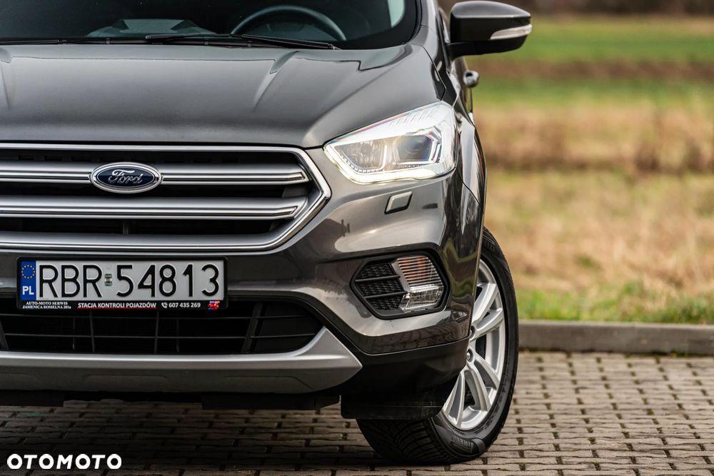 Ford Kuga 1.5 EcoBoost 4x4 Titanium - 11