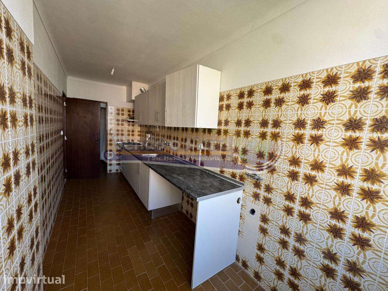 Apartamento T2 em Benavente (B699) - Grande imagem: 2/11