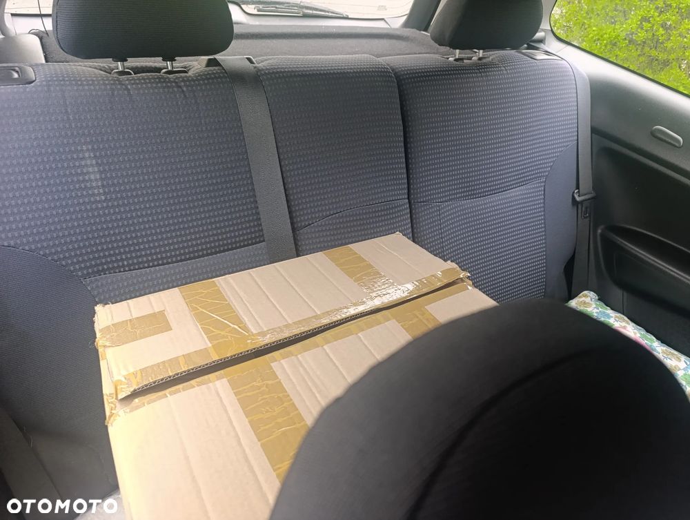 Honda Civic 1.4i S - 8
