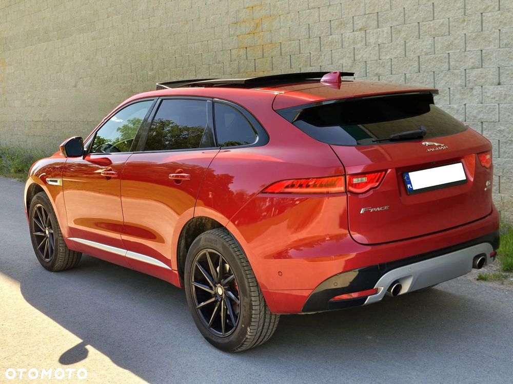 Jaguar F-Pace 3.0 V6 AWD S - 4