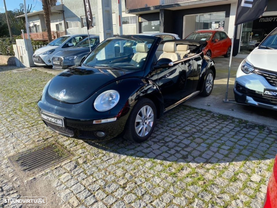 VW New Beetle Cabriolet 1.4 Top Couro - 24