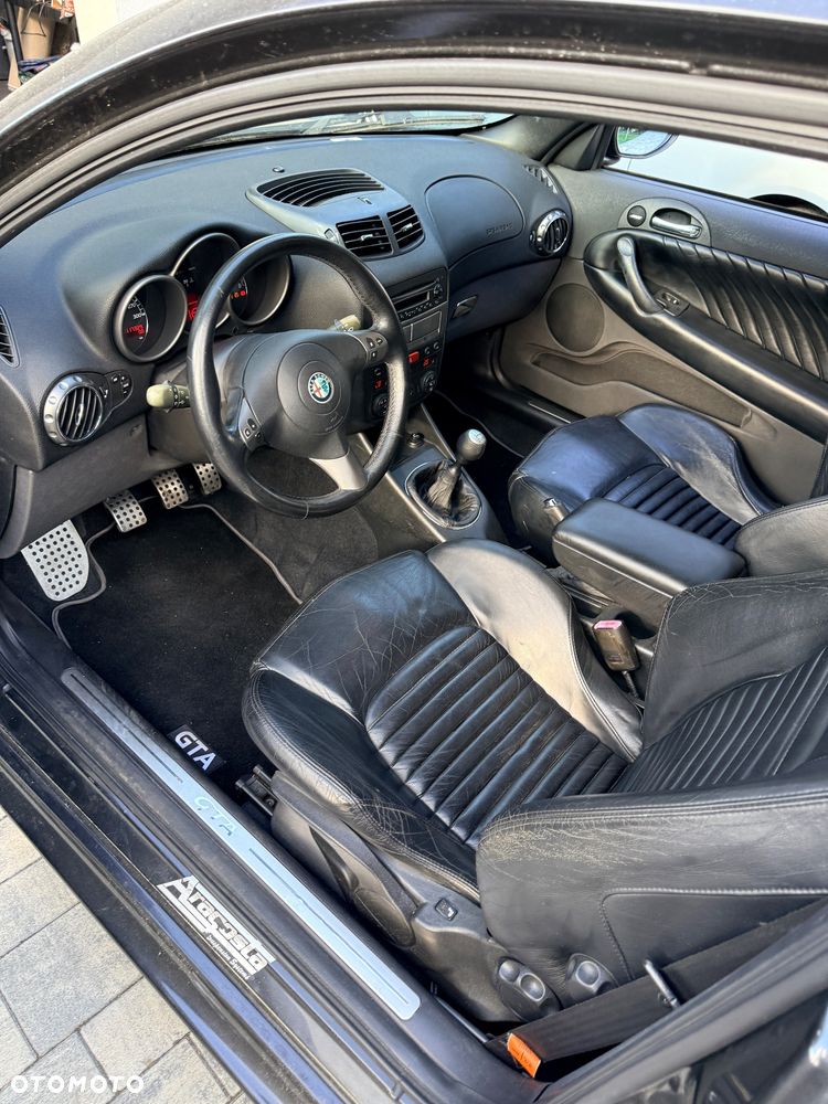 Alfa Romeo 147 3.2 24v GTA - 3