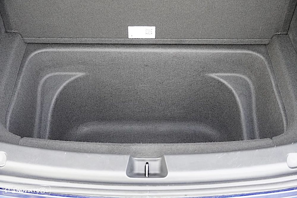 Tesla Model Y Long Range Tração Integral - 15