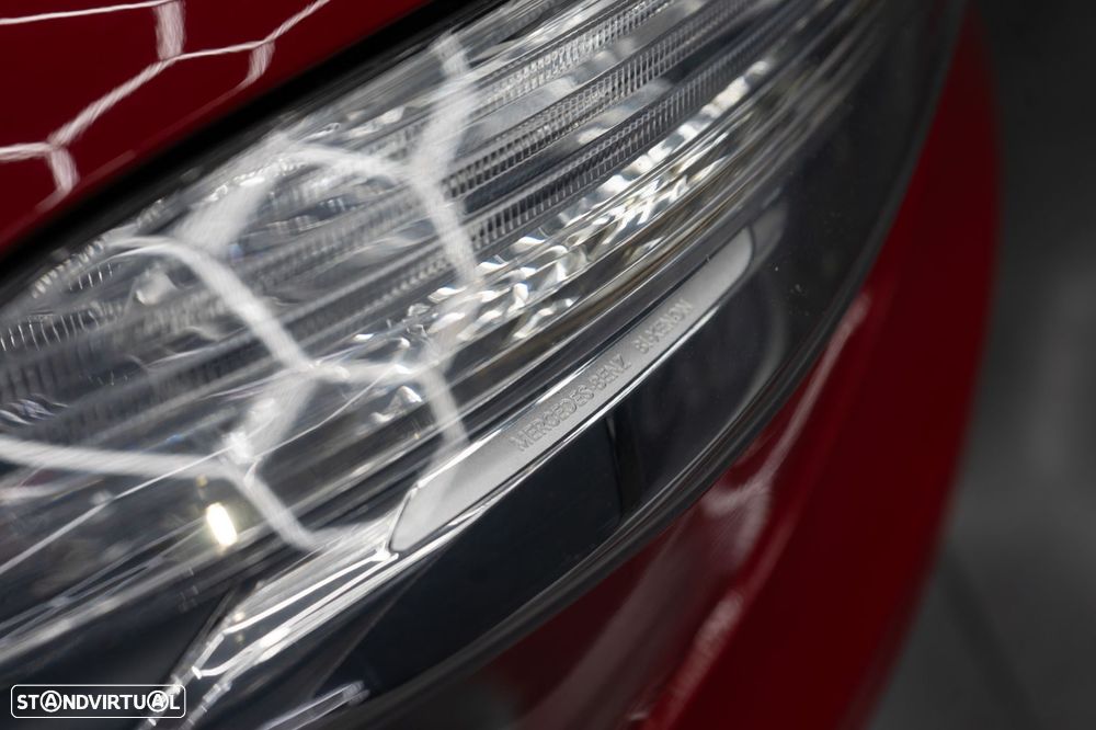 Mercedes-Benz A 180 d AMG Line - 16