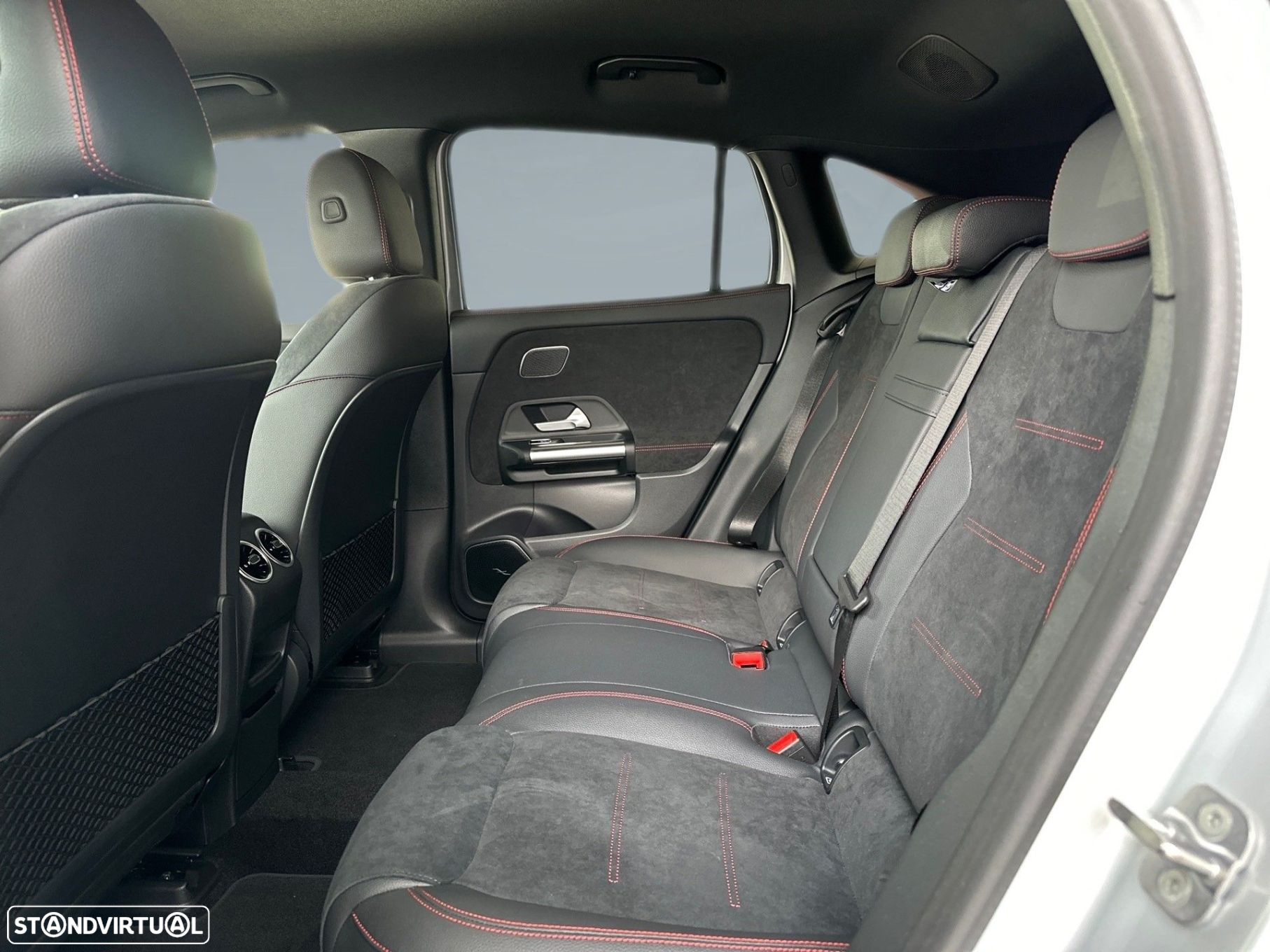 Mercedes-Benz EQA 250+ Edition - 12