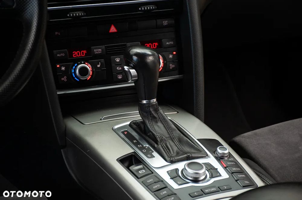 Audi A6 Avant 3.0 TDI Quattro Tiptronic - 30