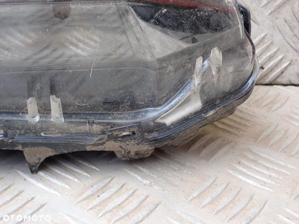 ŚWIATŁA DO JAZDY DZIENNEJ LEWE / PRAWE  PEUGEOT 2008 II LIFT 9850423580 / 980436380 - 12