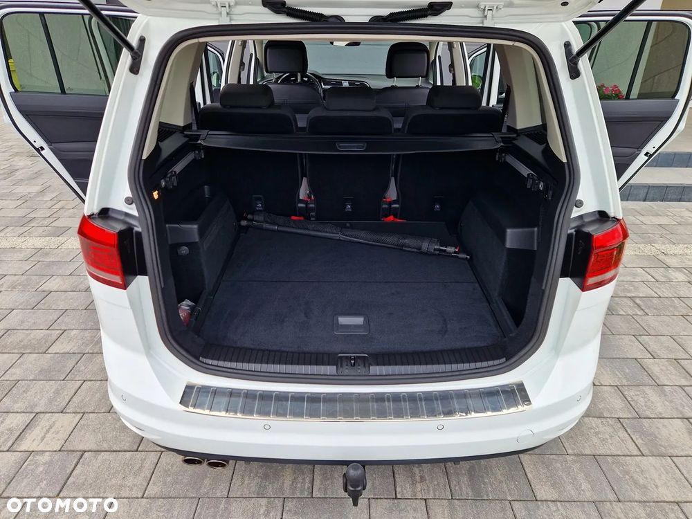 Volkswagen Touran 1.4 TSI (BlueMotion Technology) SOUND - 24