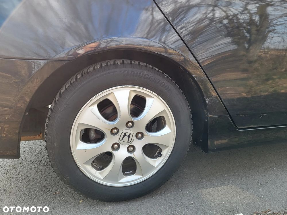 Honda Accord 2.0 Executive - 24