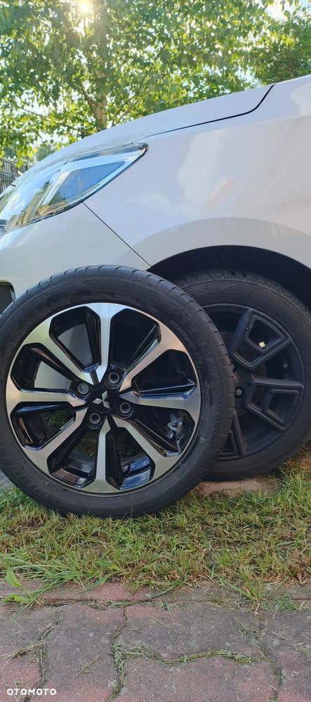 Mitsubishi Space Star 1.2 AS&G Intense - 11