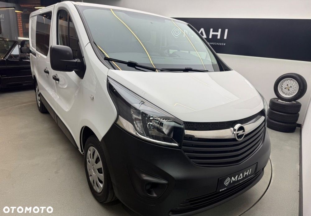 Opel Vivaro - 2