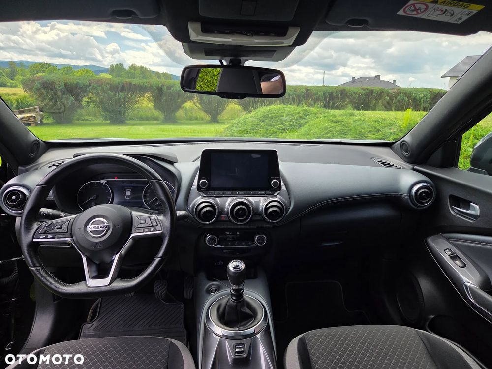 Nissan Juke 1.0 DIG-T N-Connecta - 21